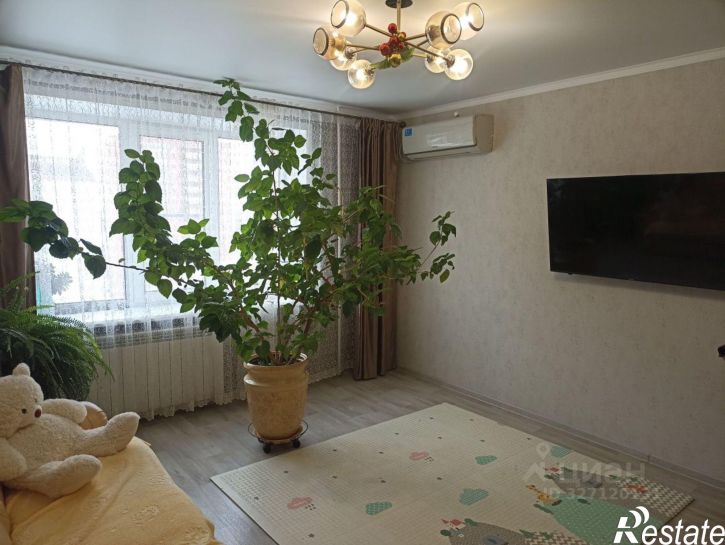 4-комн квартира улица Маршала Жукова, 48,  д. 48