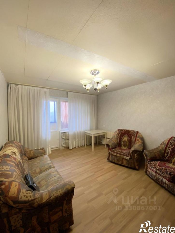 4-комн квартира улица Лизы Чайкиной, 53,  д. 53