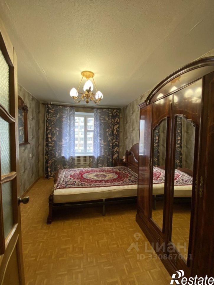4-комн квартира улица Лизы Чайкиной, 53,  д. 53