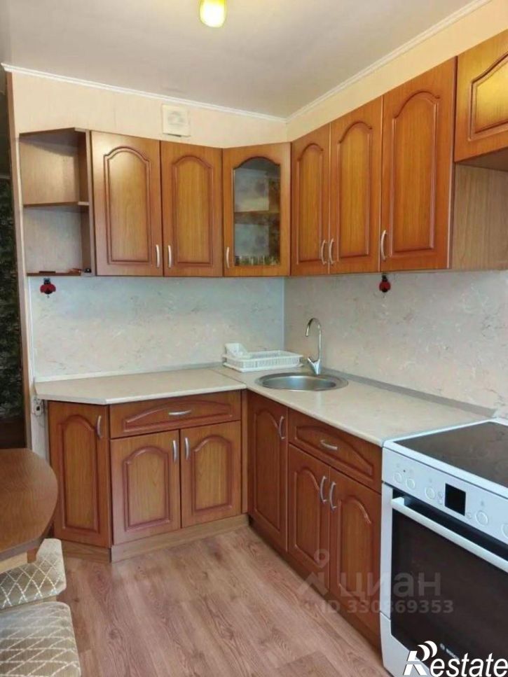 3-комн квартира Тополиная улица, 46,  д. 46