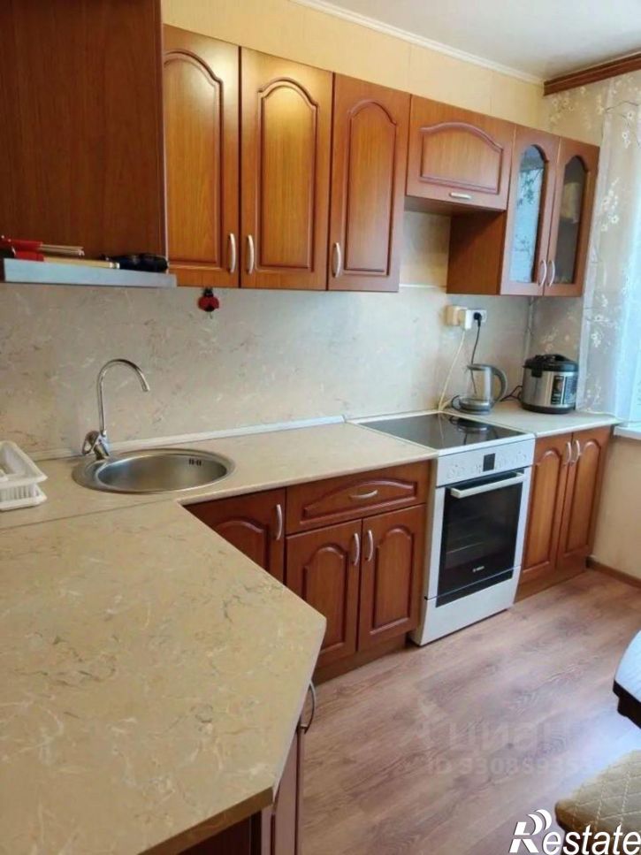 3-комн квартира Тополиная улица, 46,  д. 46