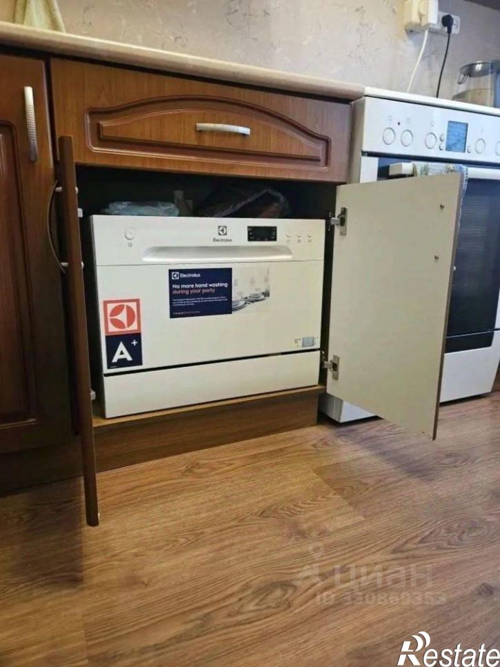 3-комн квартира Тополиная улица, 46,  д. 46
