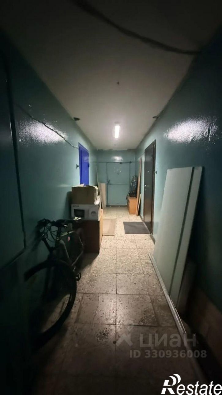 2-комн квартира Революционная улица, 50,  д. 50