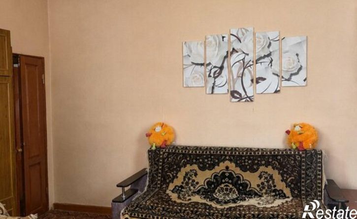 4-комн квартира Полевая улица, 35,  д. 35