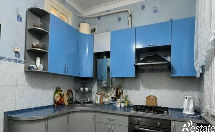 4-комн квартира Полевая улица, 35,  д. 35