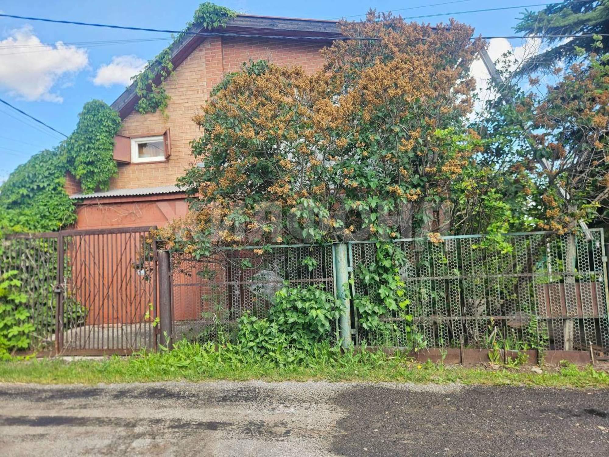 Купить дачу, дом, коттедж за 3 120 000 рублей на 10-я улица