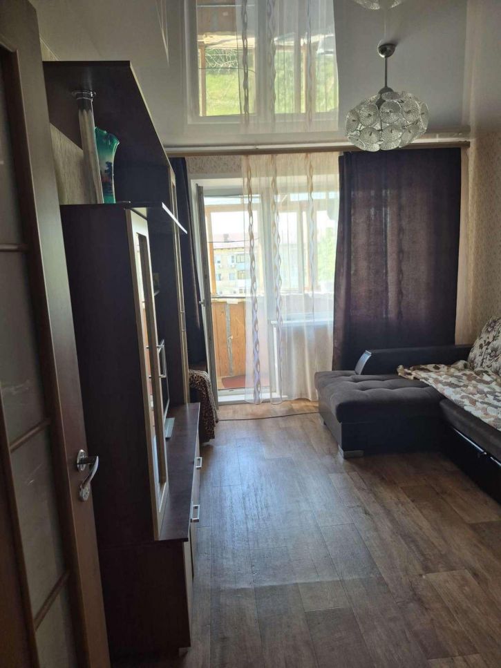 3-комн квартира Ленина улица, 68