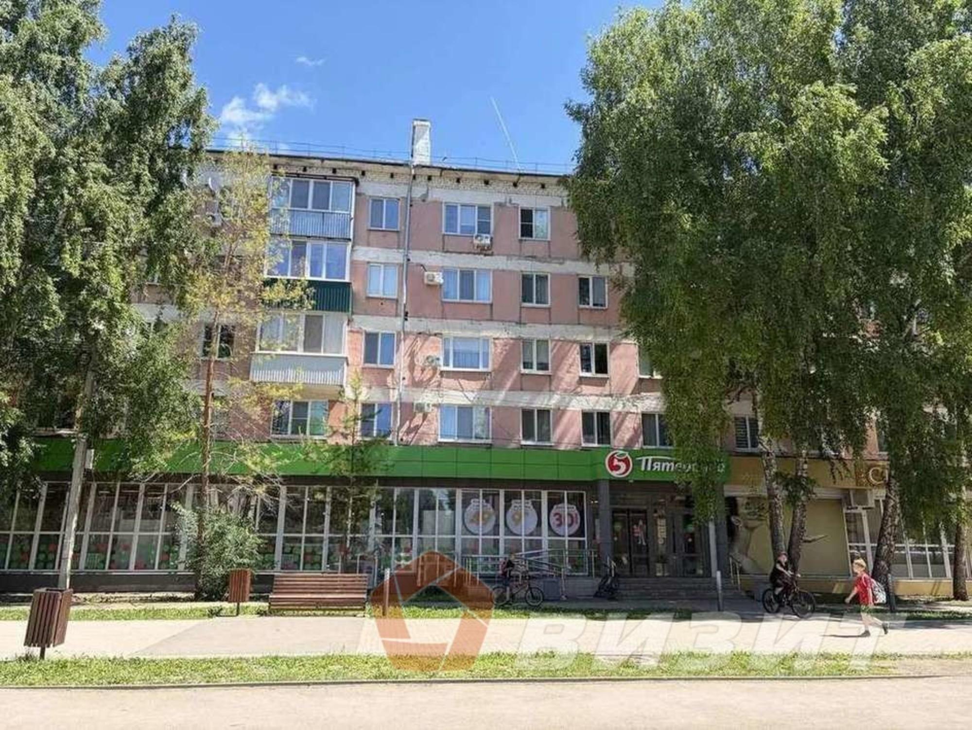Купить торговое помещение за 40 000 000 рублей на А.Васильева улица, 8