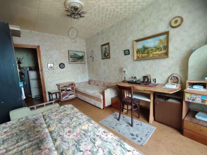 2-комн квартира Коммунистическая улица, 2