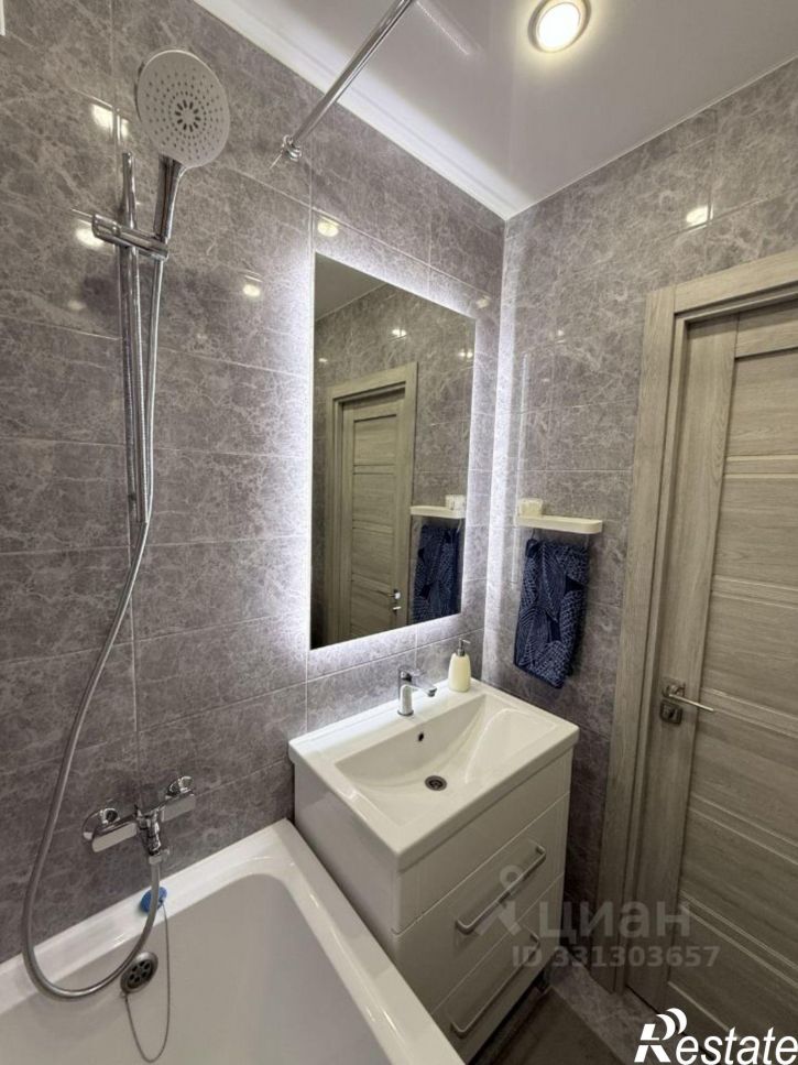 2-комн квартира ул Макаренко, 14,  д. 14