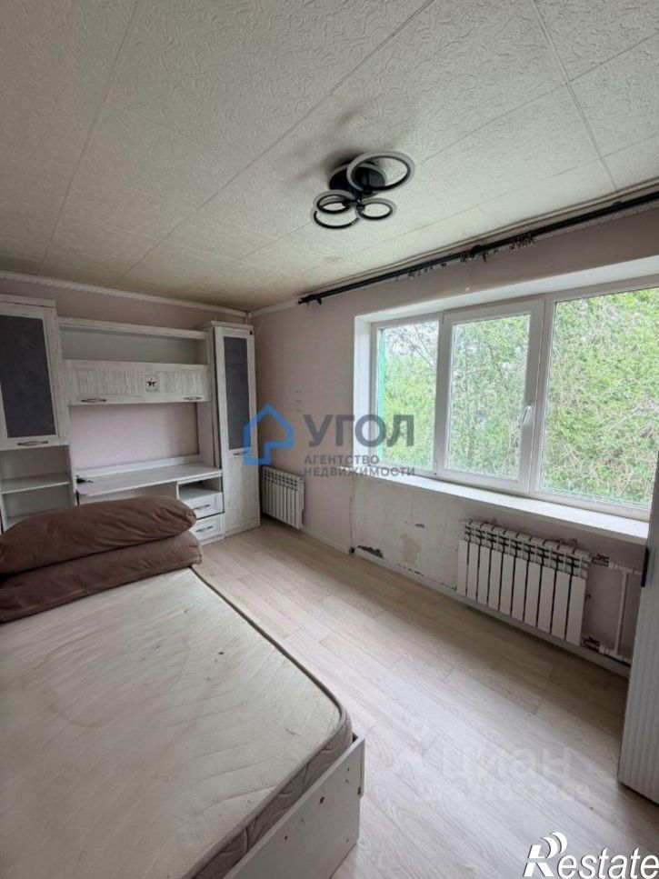 2-комн квартира улица Нефтяников, 12,  д. 12