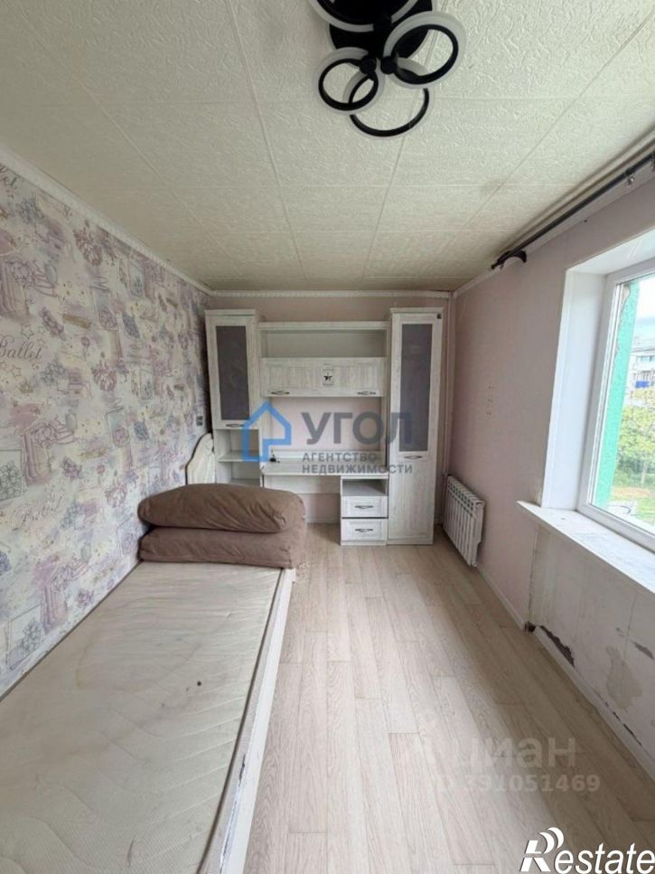 2-комн квартира улица Нефтяников, 12,  д. 12
