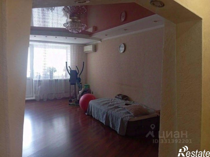 3-комн квартира ул Дзержинского, 27,  д. 27