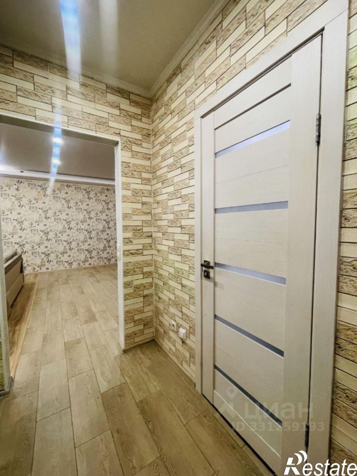 2-комн квартира Спортивная улица, 87,  д. 87