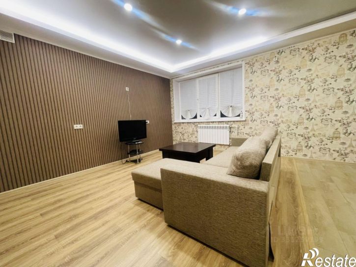2-комн квартира Спортивная улица, 87,  д. 87