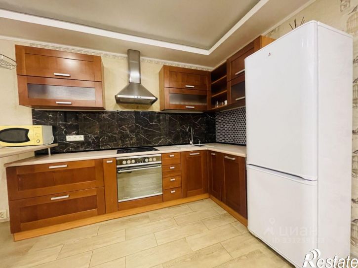 2-комн квартира Спортивная улица, 87,  д. 87