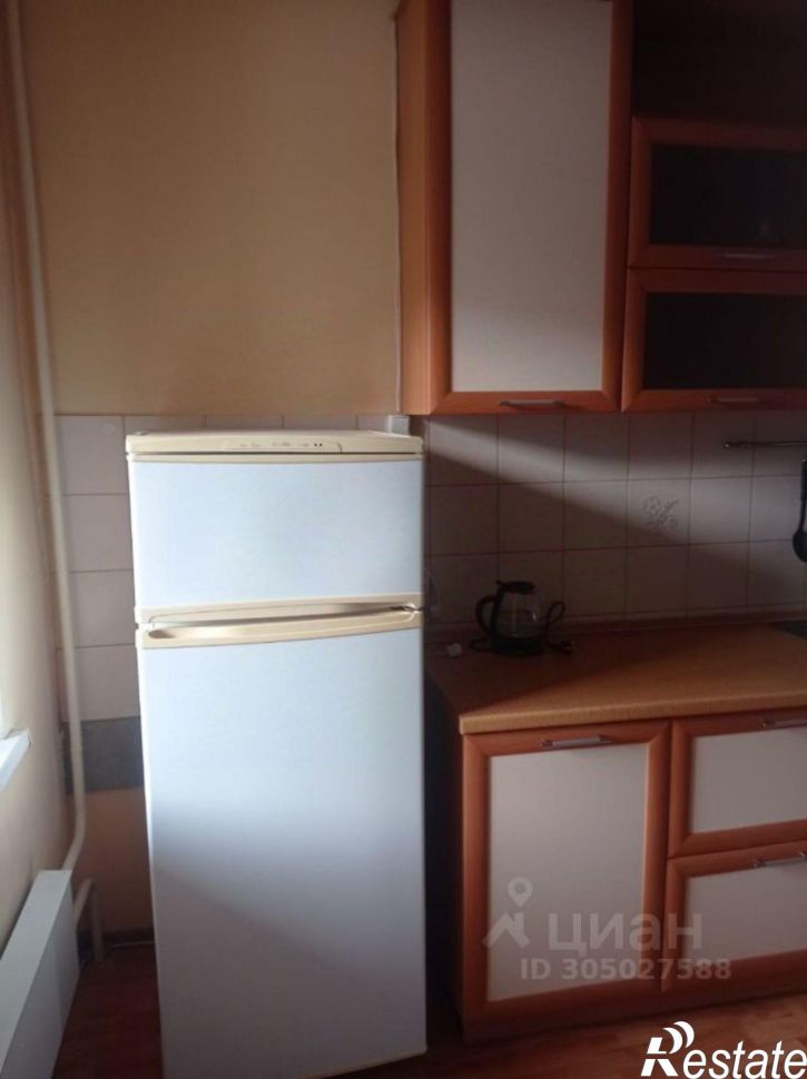 2-комн квартира улица Полякова, 24,  д. 24