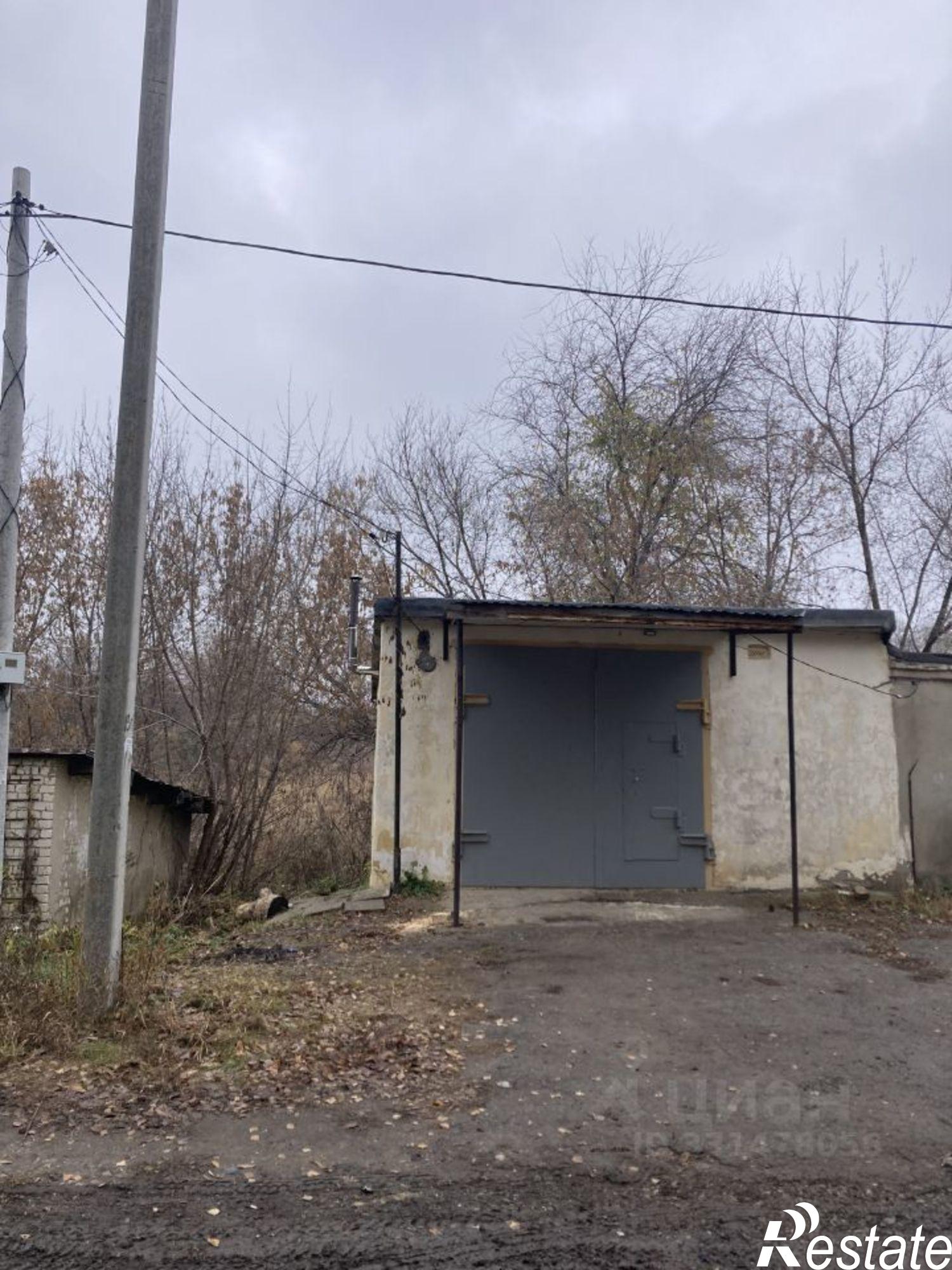Купить гараж, место в паркинге за 850 000 рублей на улица Ленина, 28