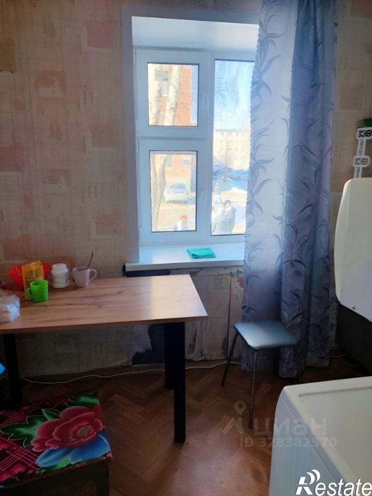 3-комн квартира мкр В-1, 21,  д. 21
