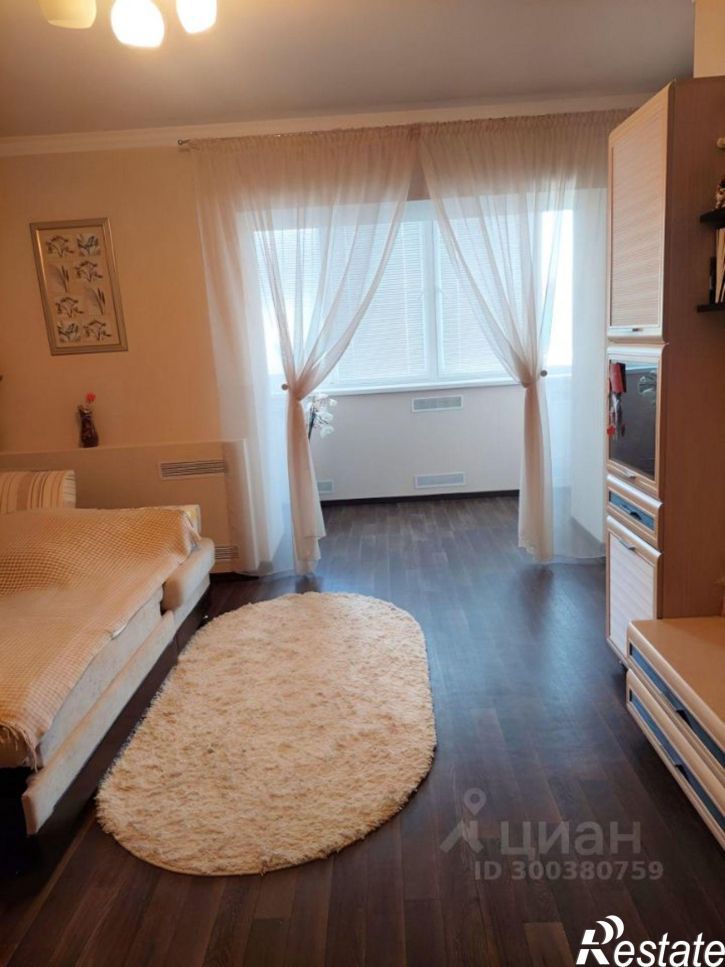 4-комн квартира улица Интернационалистов, 25,  д. 25