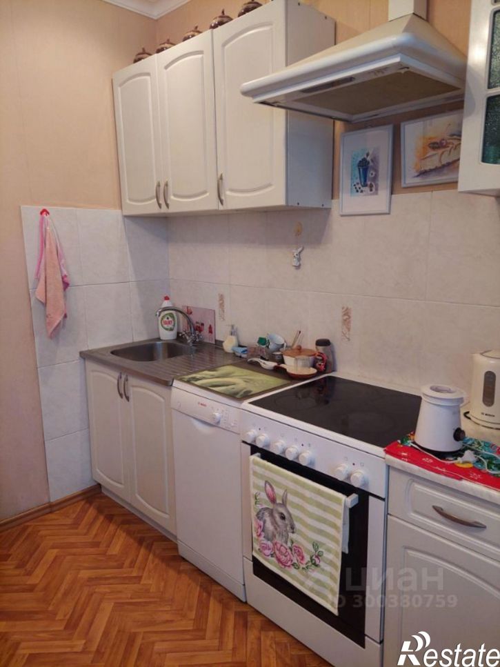 4-комн квартира улица Интернационалистов, 25,  д. 25