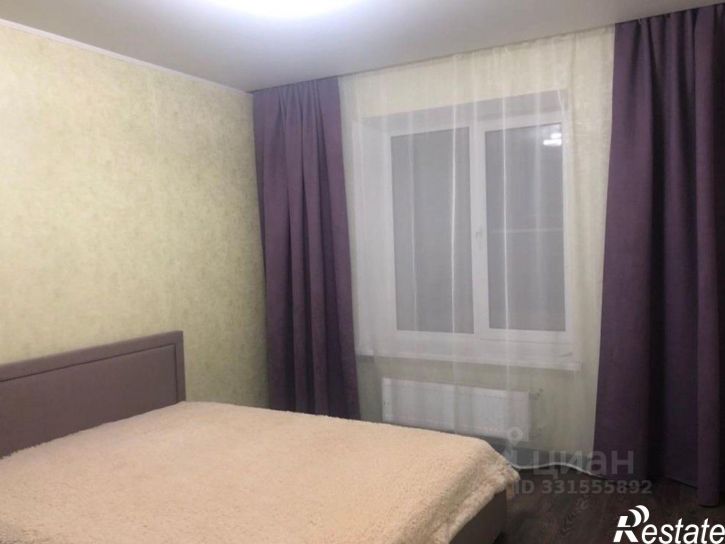 1-комн квартира улица Полякова, 28Б,  д. 28Б