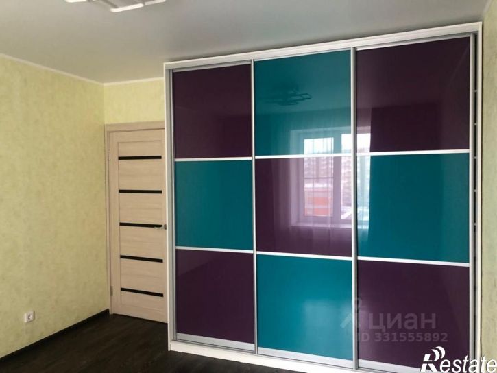 1-комн квартира улица Полякова, 28Б,  д. 28Б