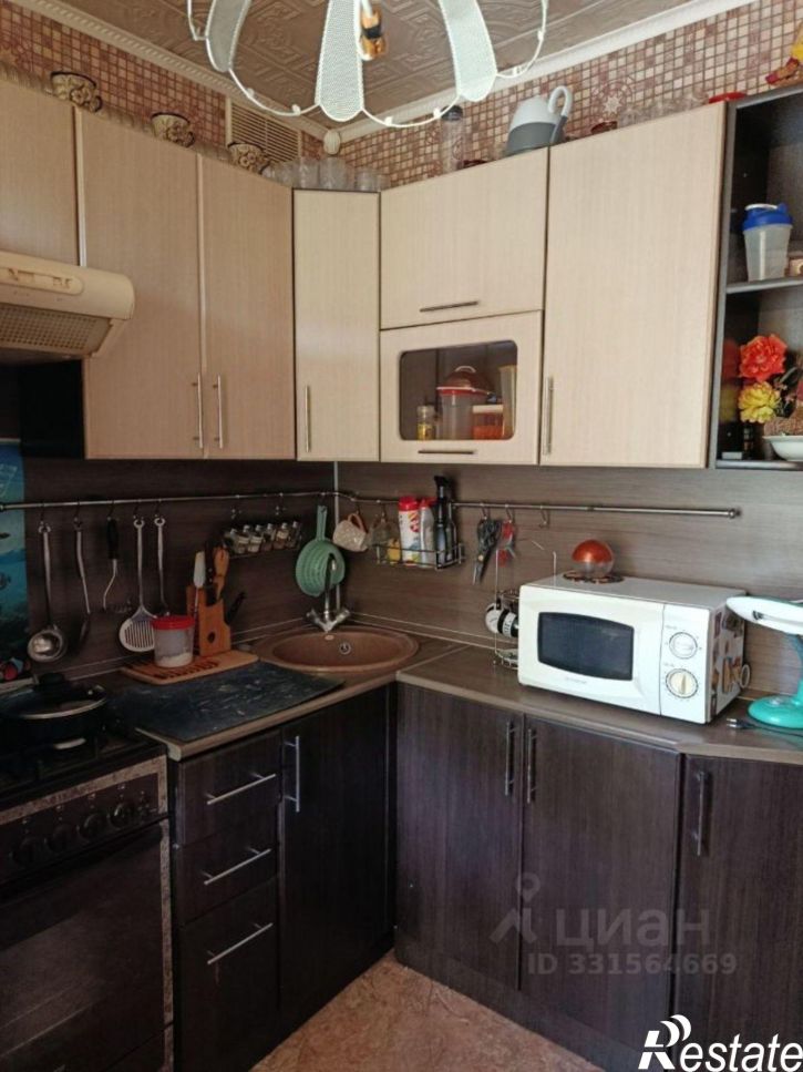 2-комн квартира Спортивная улица, 23,  д. 23