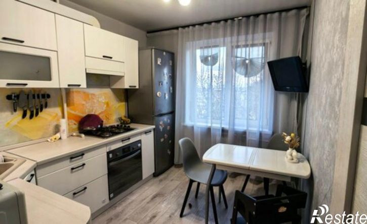 2-комн квартира улица Свердлова, 24,  д. 24