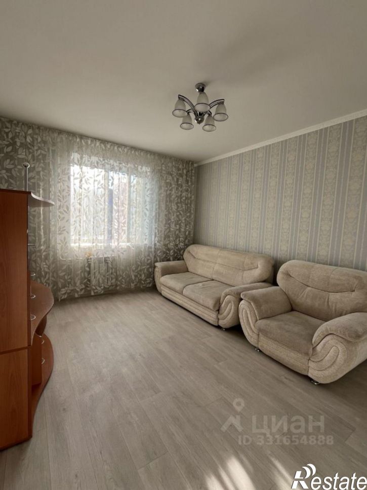 2-комн квартира улица 40 лет Победы, 45Г,  д. 45Г