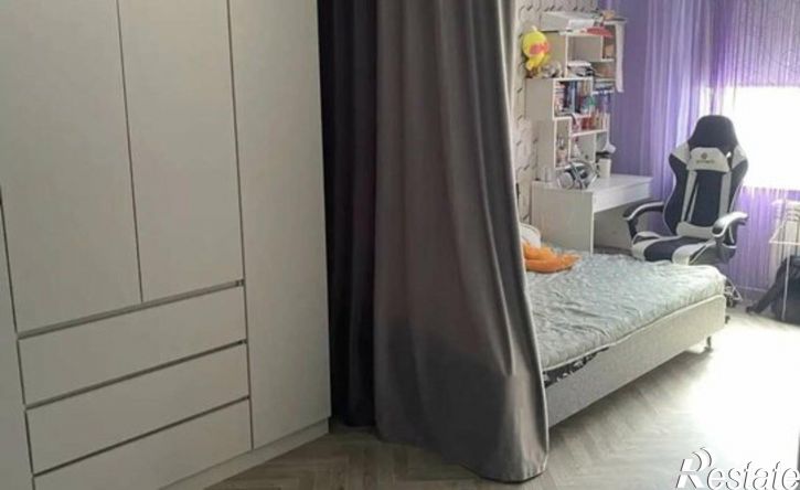 2-комн квартира ул Петра Монастырского, 4,  д. 4