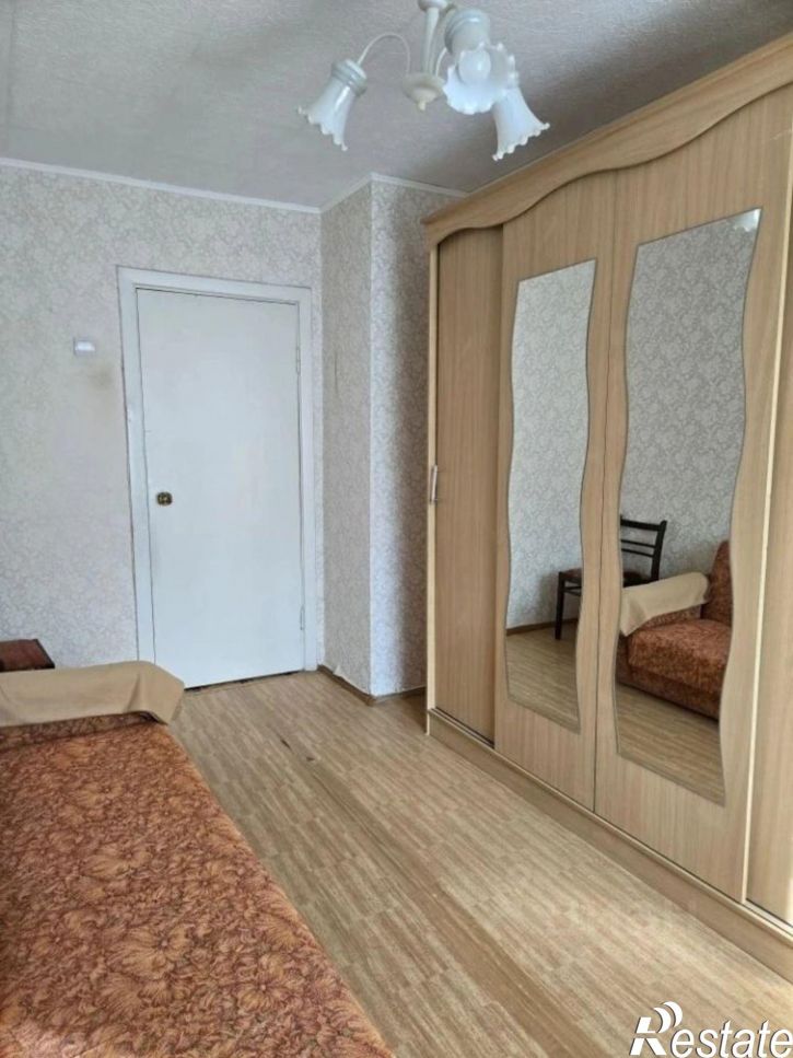 3-комн квартира ул Репина, 8,  д. 8
