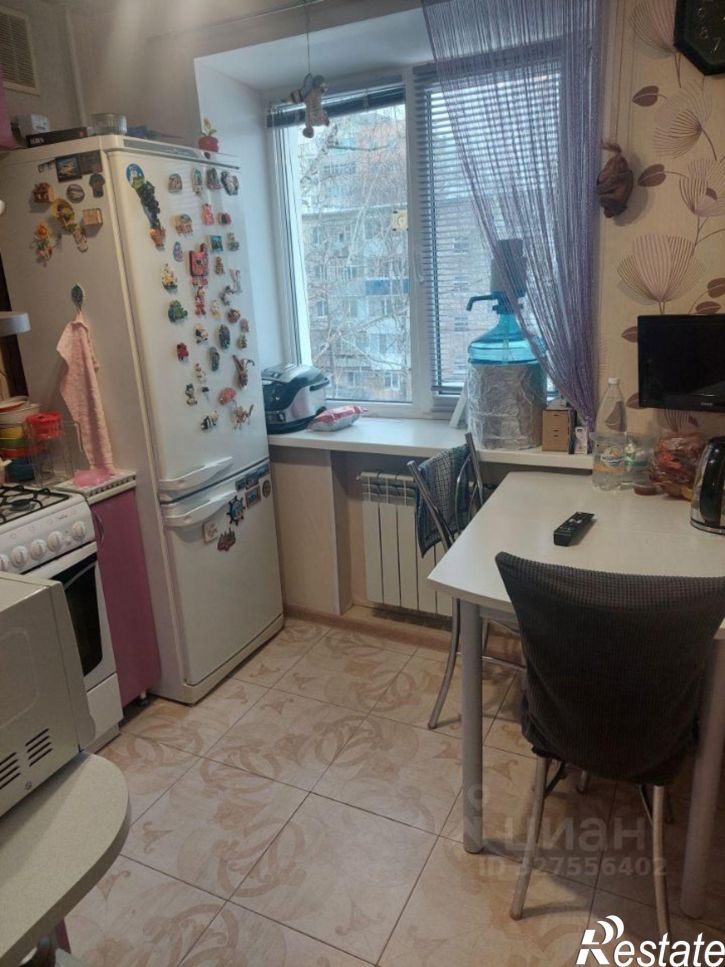 3-комн квартира мкр В-1, 16,  д. 16