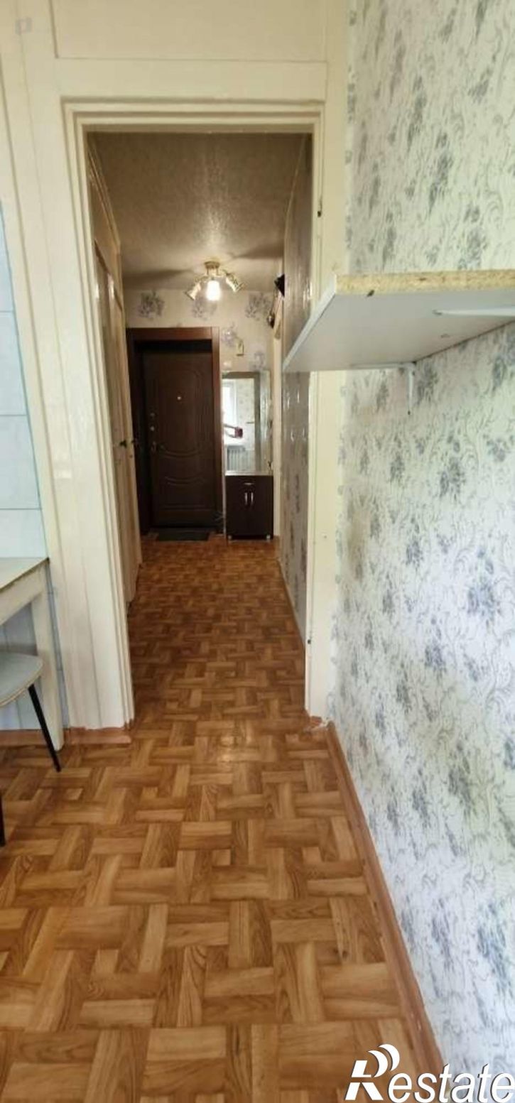 2-комн квартира Дзержинского улица, 37а