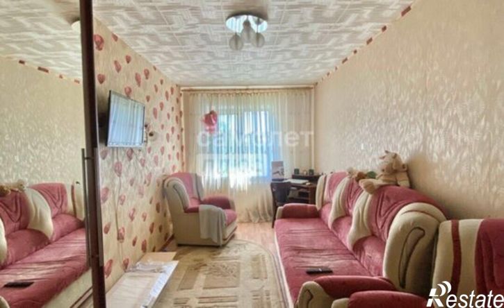 3-комн квартира Сызрань, улица Комарова, 8
