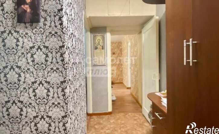 3-комн квартира Сызрань, улица Комарова, 8