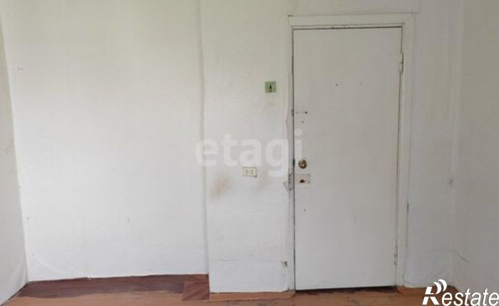 2-комн квартира Красноярский район, городское поселение Мирный, посёлок городского типа М