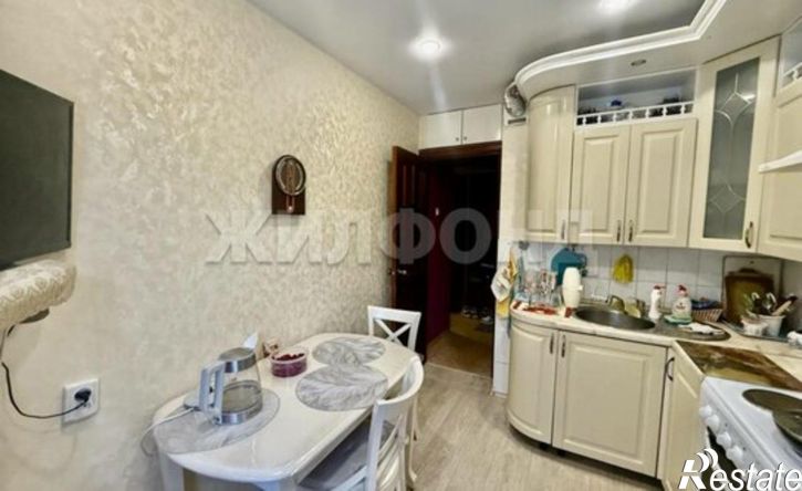 3-комн квартира Тольятти, Тополиная улица, 15