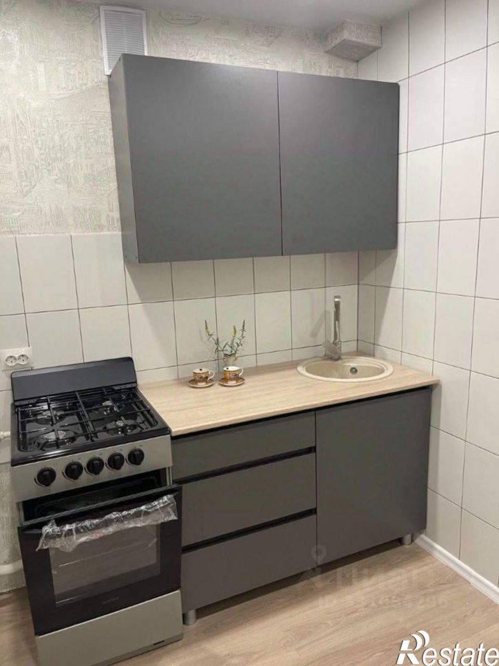 3-комн квартира улица Авроры,дом 181