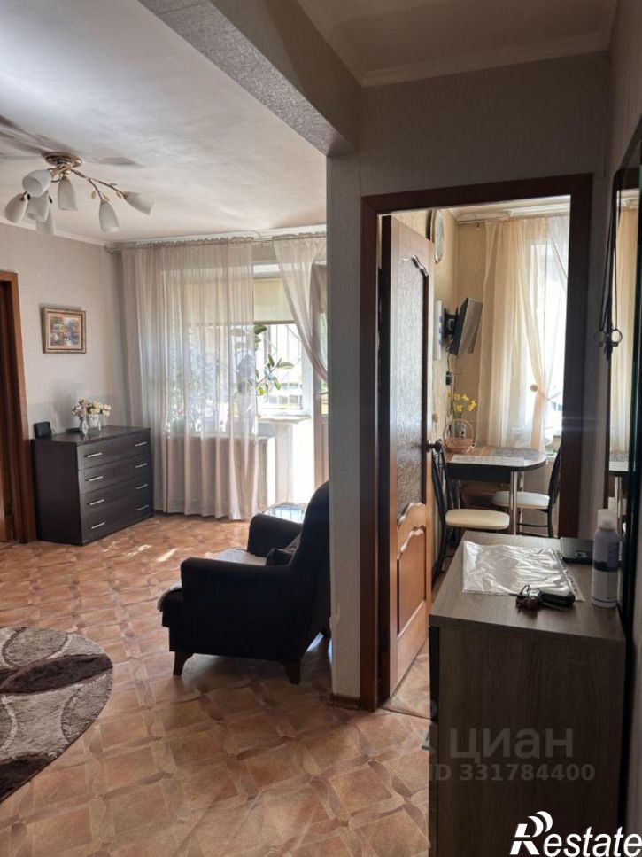 2-комн квартира Самара, Аэродромная улица, 57