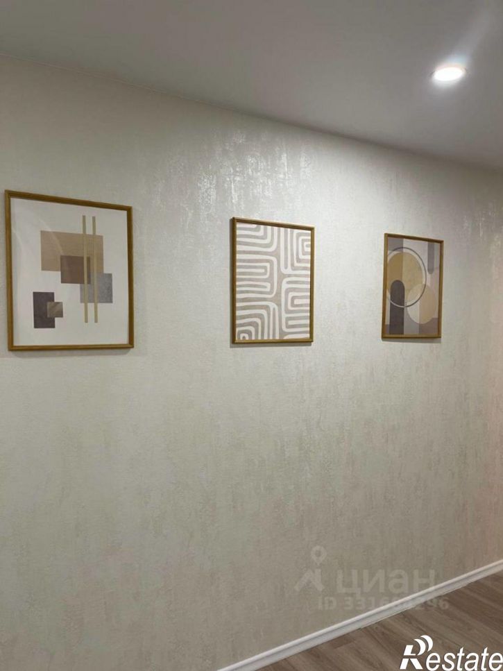3-комн квартира улица Авроры,дом 181