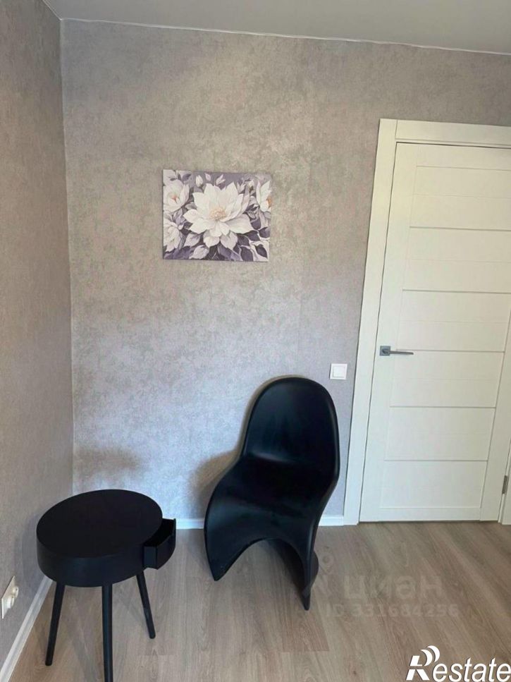 3-комн квартира улица Авроры,дом 181