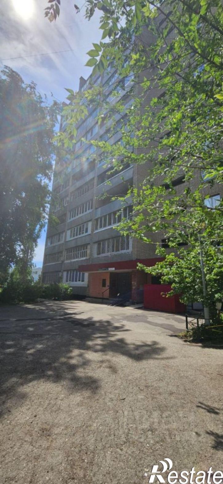 3-комн квартира Тольятти, 1-й квартал
