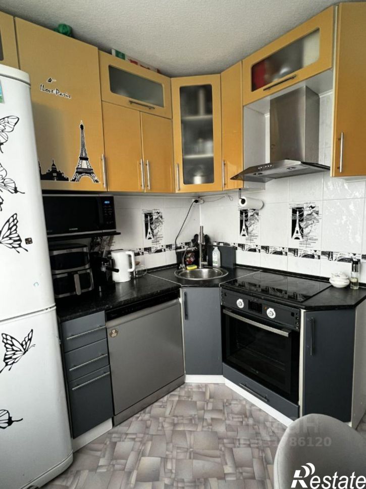 3-комн квартира Тольятти, улица Свердлова
