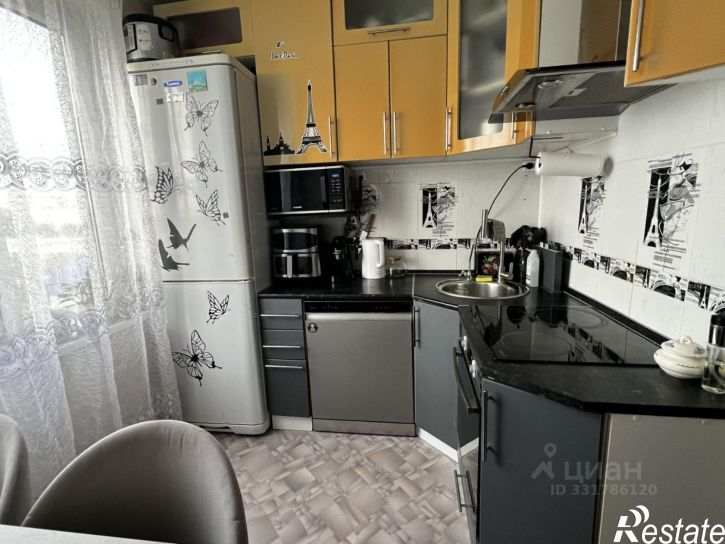 3-комн квартира Тольятти, улица Свердлова