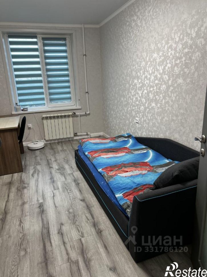 3-комн квартира Тольятти, улица Свердлова