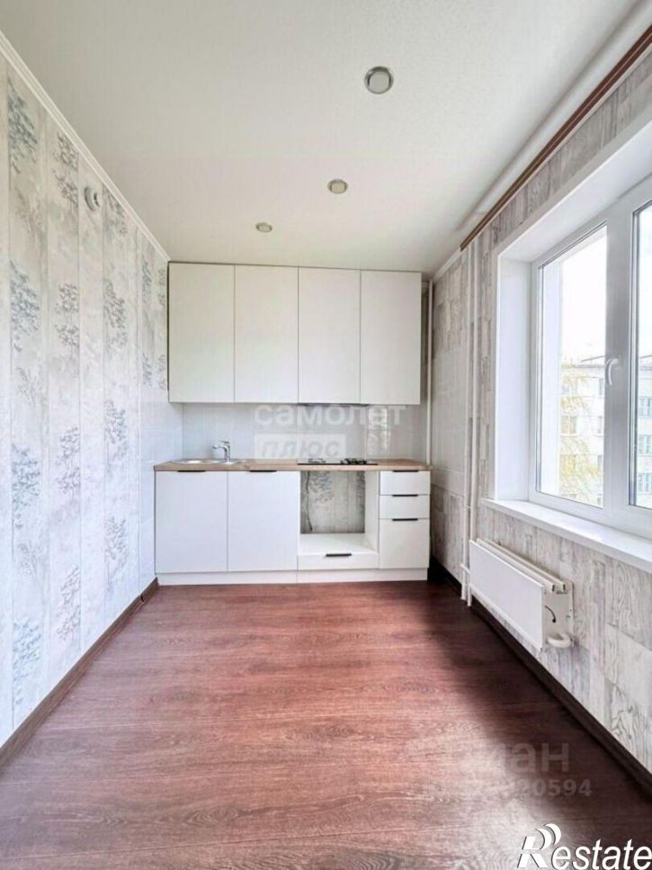 2-комн квартира Сызрань г., Нахимова ул., д.15