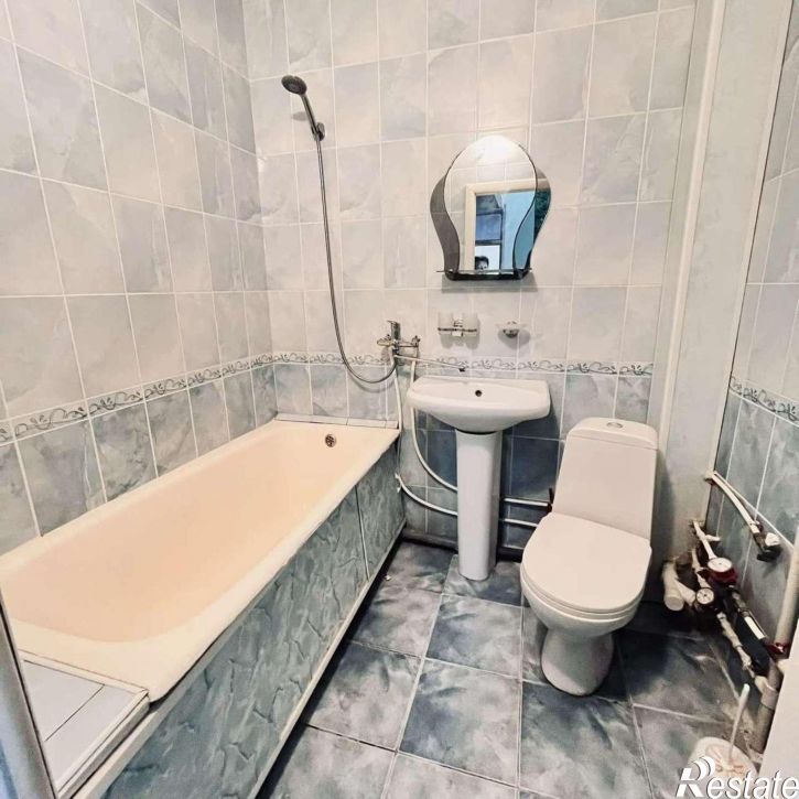 2-комн квартира Макаренко улица, 14