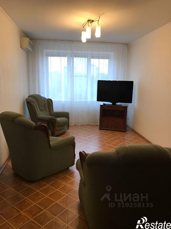 3-комн квартира Тольятти, Тополиная улица
