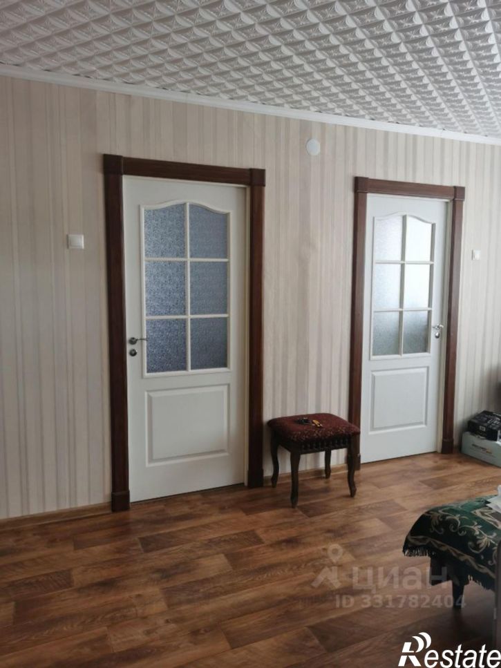 4-комн квартира ул Нефтяников, 37,  д. 37